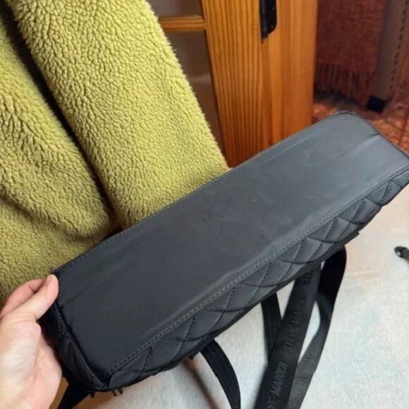 Steve Madden Black Quilted Laptop Tote Work Bag Zippered - Picture 7 of 8